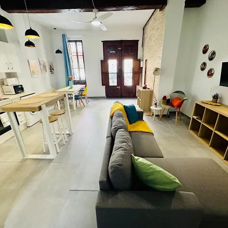 Mediterranean Flat Next To The Historic Center Apartmán