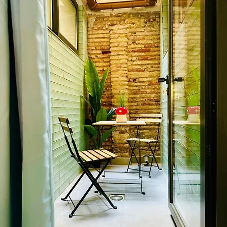 Apartmán Mediterranean Flat Next To The Historic Center *