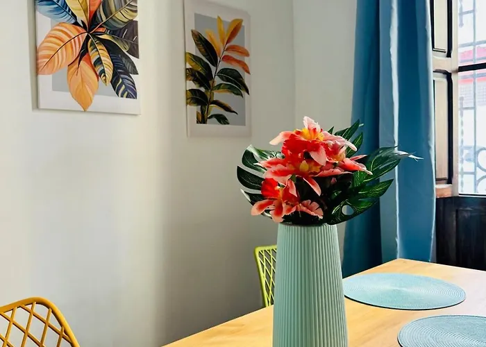 Apartmán Mediterranean Flat Next To The Historic Center